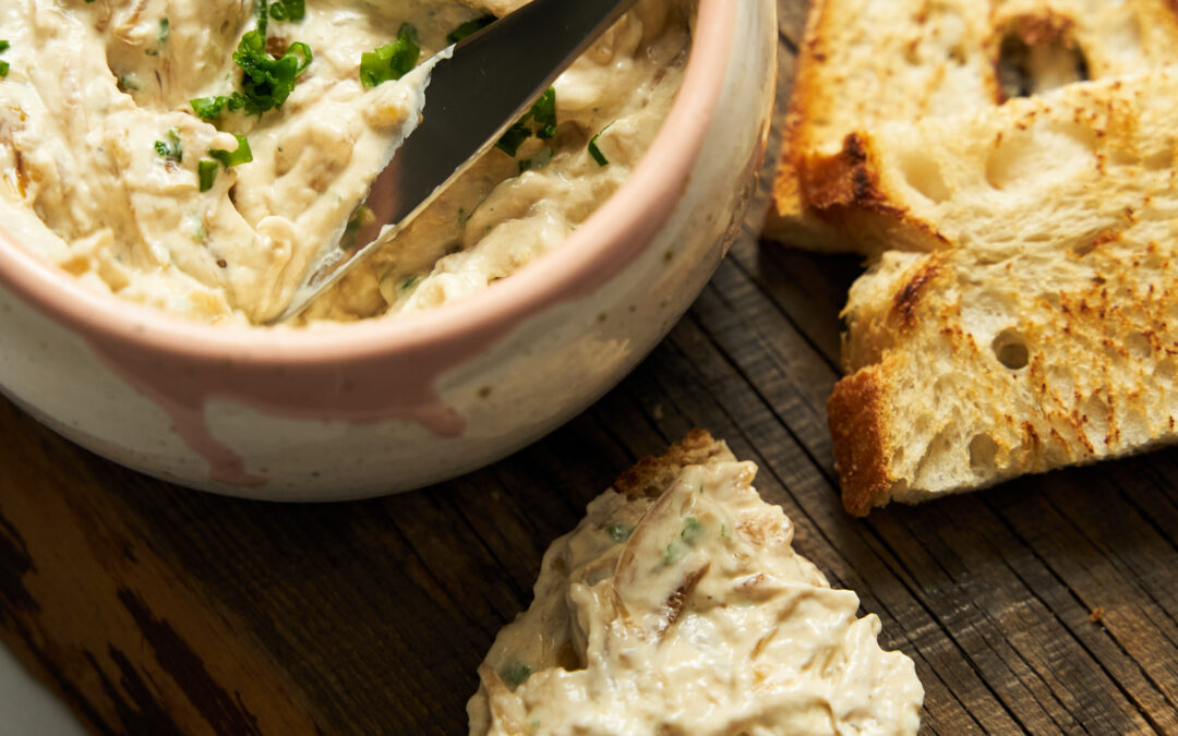 Vegan Caramelized Onion and Garlic Dip