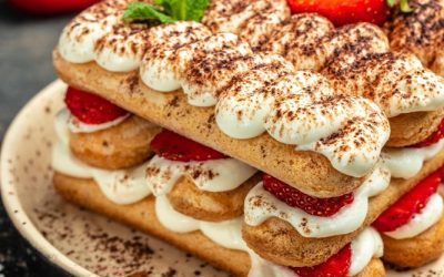 Naked Strawberry Tiramisu